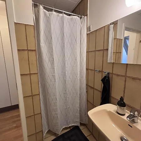 Modern City Center Apartment With History * Sønderborg